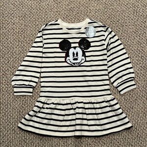New Gap girls size XS (4-5) dress